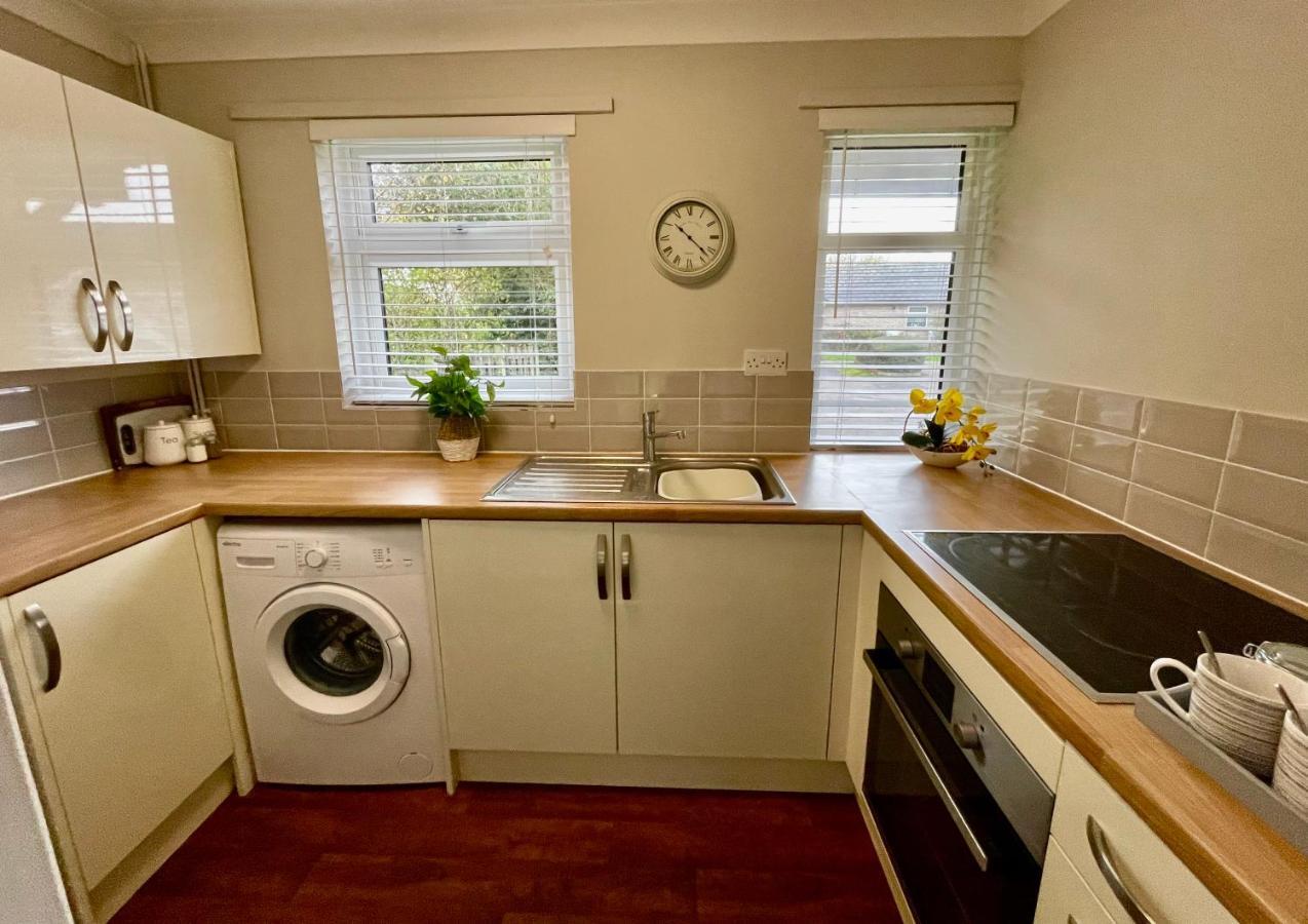 Cosy Bungalow Near Open Countryside Felixstowe Exterior photo